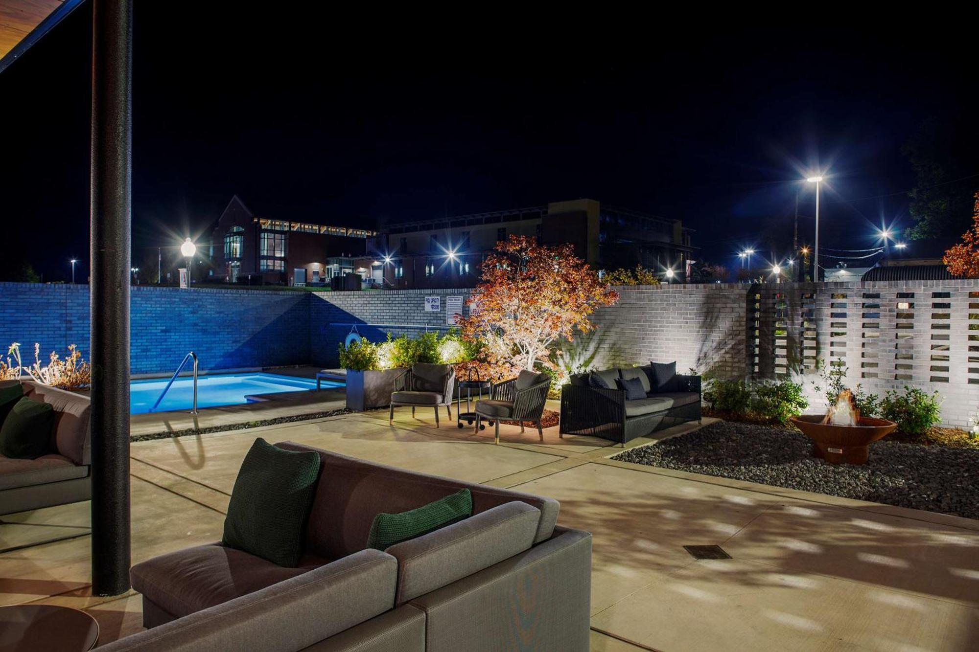 The Haywood, Tapestry Collection By Hilton Hotel 4*
